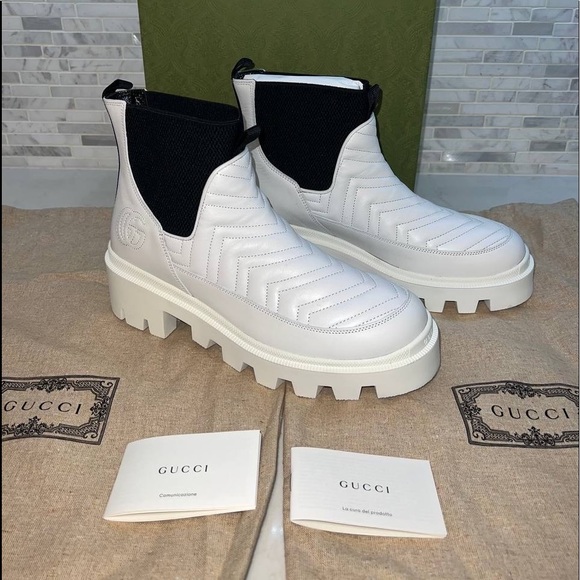 Gucci Matelassé Chelsea boot - Picture 1 of 6